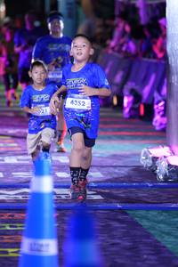 BIB: 4352
                            <button type="button" onclick="openModal(26221134)" class="btn btn-primary btn-sm float-right btn-popup" data-toggle="modal" data-target=".modal-high-quality">
                        <i class="fas fa-shopping-cart"></i> Add to Cart
                    </button>
                                            <button type="button" onclick="isThisMe(26221134, true)" class="btn btn-success btn-sm float-right btn-popup btn-isme hidden" data-toggle="tooltip" data-placement="bottom" title="นี่คือรูปของคุณใช่ไหม คลิกที่นี่เพื่อเอาเข้าอัลบั้ม">
                        <i class="fas fa-plus"></i> Add to album
                    </button>
                    <button type="button" onclick="isThisMe(26221134, false)" class="btn btn-warning btn-sm float-right btn-popup btn-isnotme hidden">
                        <i class="fas fa-ban"></i> Remove from album
                    </button>